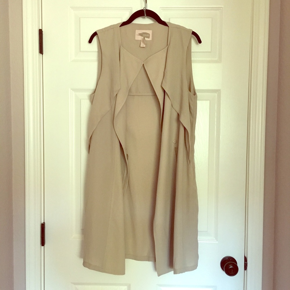 Sleeveless Trench Vest